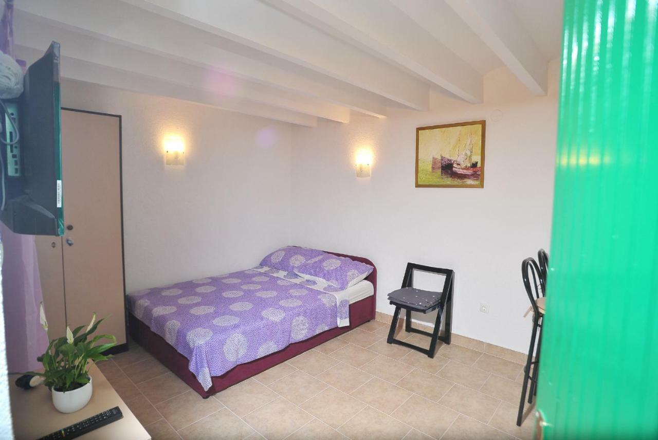 Apartments Sonia & Ana 特罗吉尔 外观 照片