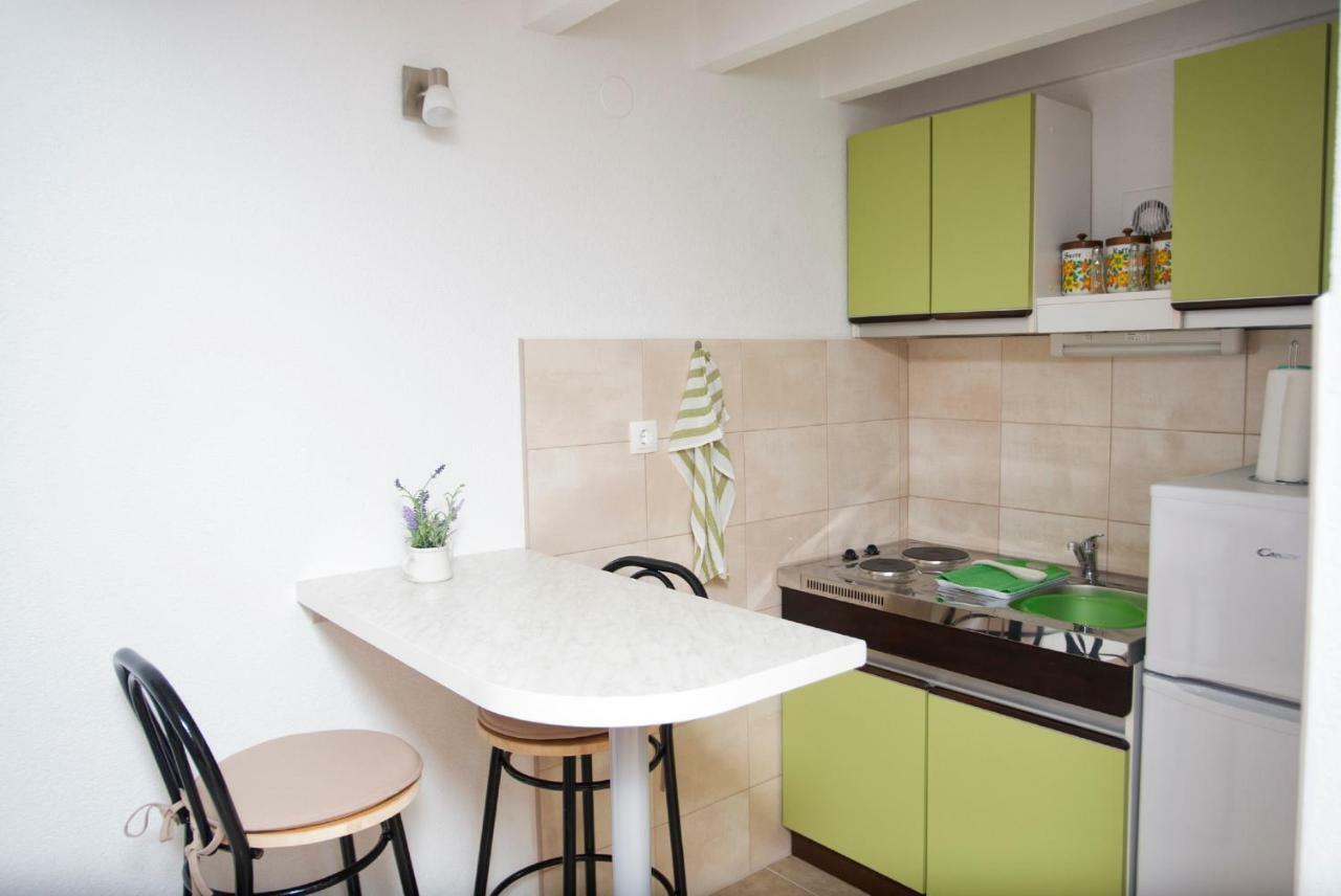 Apartments Sonia & Ana 特罗吉尔 外观 照片